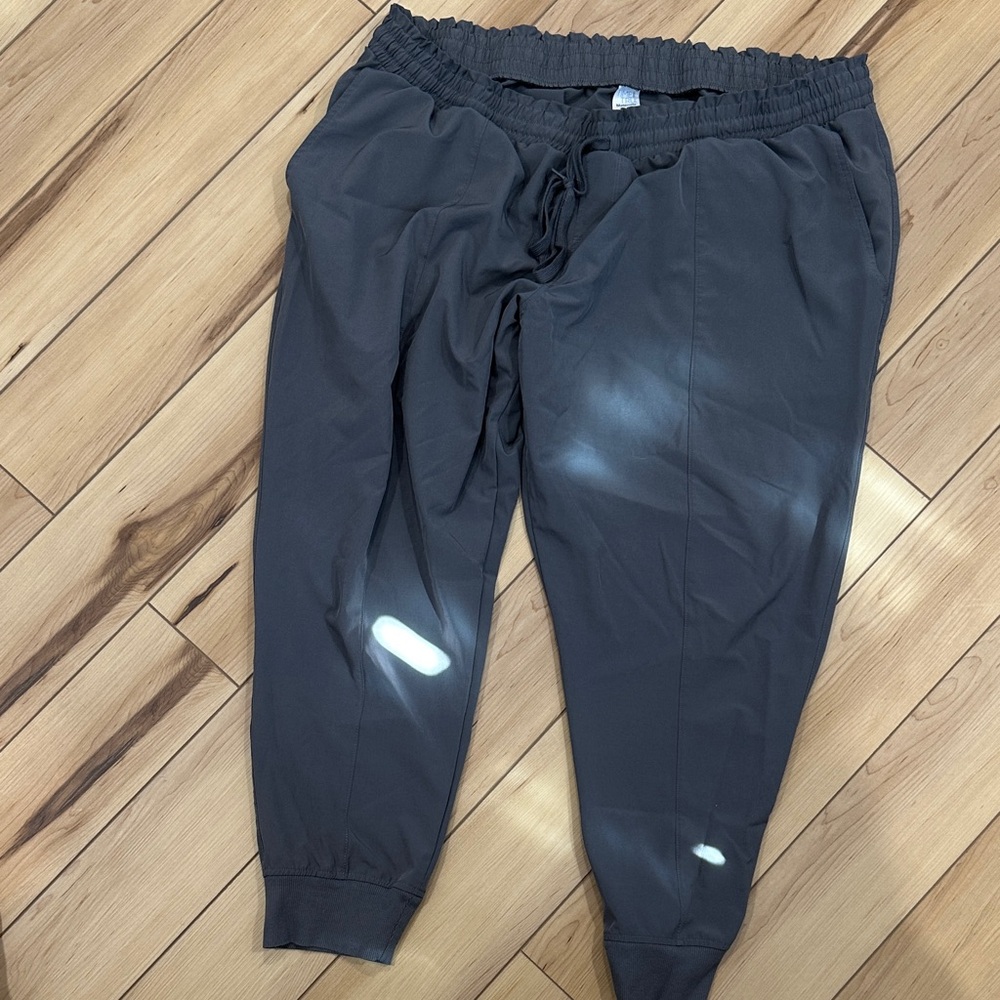 Time and Tru Charcoal Maternity Pants